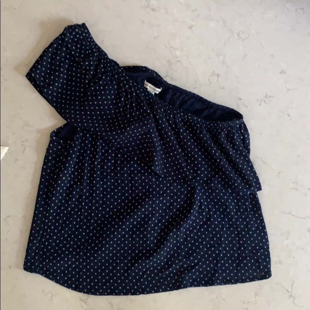 One Shoulder Top